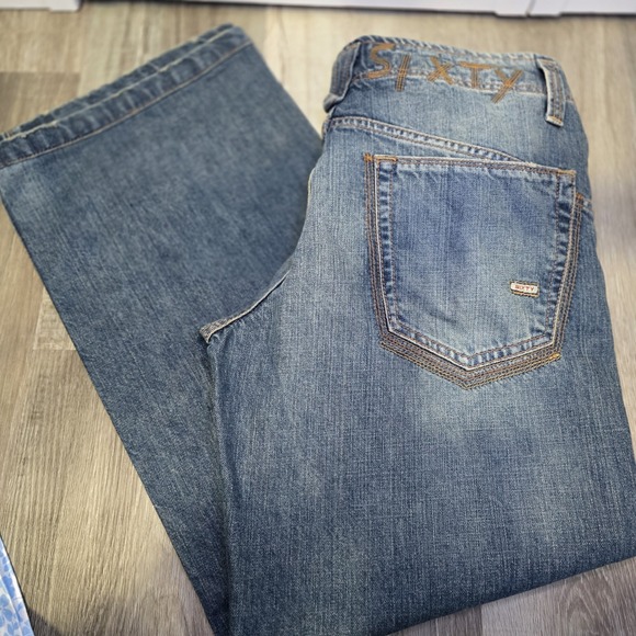 Sixty Mens Sz 34 Blue Jeans Wide Leg Distressed Grunge Vintage Denim RN 103975 - Picture 1 of 14